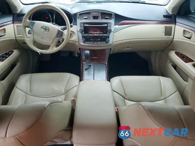Zdjęcie 8 z 12 samochodu: 2011 TOYOTA AVALON BASE VIN:4T1BK3DBXBU420971 - miniatura