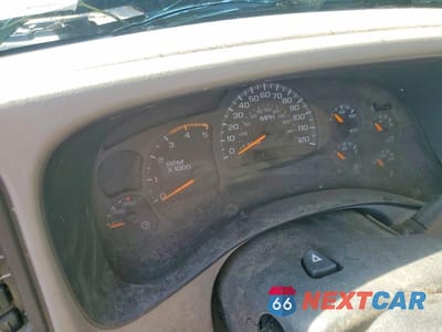 Zdjęcie 9 z 12 samochodu: 2005 CHEVROLET SILVERADO K2500 HEAVY DUTY VIN:1GCHK29225E335588 - miniatura