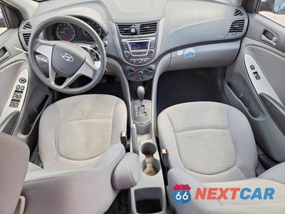 Zdjęcie 8 z 12 samochodu: 2016 HYUNDAI ACCENT SE VIN:KMHCT4AE3GU142461 - miniatura