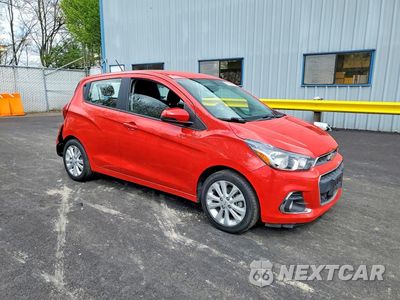 Czwarte zdjęcie samochodu z boku: 2018 CHEVROLET SPARK 1LT VIN:KL8CD6SA7JC476331 - miniatura