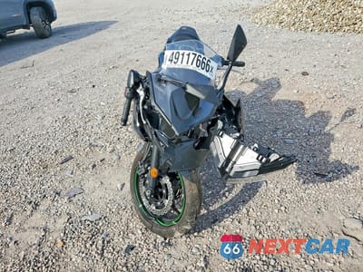 Drugie zdjęcie samochodu z przodu: 2025 KAWASAKI EX650 R VIN:ML5EXER1XSDAF6509 - miniatura