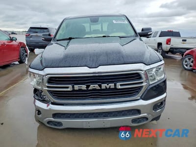 Piąte zdjęcie samochodu w środku: 2020 RAM 1500 BIG HORN VIN:1C6RREFT1LN346343 - miniatura