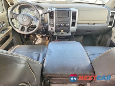 Zdjęcie 8 z 13 samochodu: 2012 DODGE RAM 3500 SLT VIN:3C63D3HL3CG175061 - miniatura