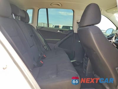 Zdjęcie 11 z 13 samochodu: 2018 VOLKSWAGEN TIGUAN LIMITED VIN:WVGAV7AX8JK005247 - miniatura