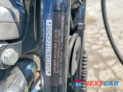 Zdjęcie 9 z 9 samochodu: 2007 HARLEY-DAVIDSON XL883 C VIN:1HD4CP2127K411971 - miniatura