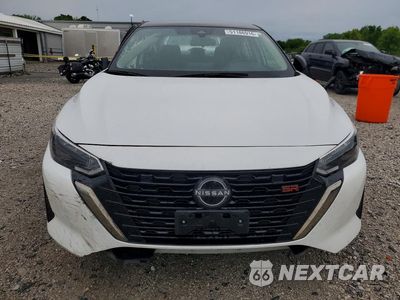 Piąte zdjęcie samochodu w środku: 2024 NISSAN SENTRA SR VIN:3N1AB8DV9RY242309 - miniatura