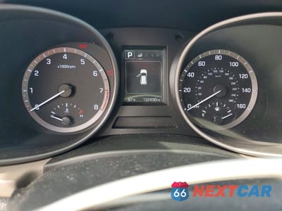 Zdjęcie 9 z 12 samochodu: 2017 HYUNDAI SANTA FE SPORT 2.4L VIN:5NMZU3LB9HH039398 - miniatura