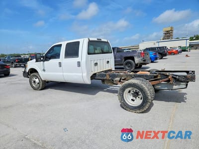 Drugie zdjęcie samochodu z przodu: 2015 FORD F350 SUPER DUTY VIN:1FD8W3HT3FEC37171 - miniatura