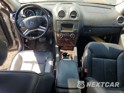 Zdjęcie 8 z 13 samochodu: 2012 MERCEDES-BENZ GL 450 4MATIC VIN:4JGBF7BE4CA801193 - miniatura