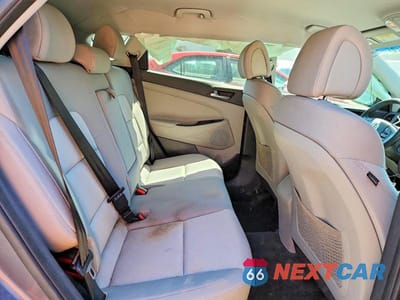Zdjęcie 11 z 14 samochodu: 2016 HYUNDAI TUCSON SE VIN:KM8J3CA43GU178630 - miniatura