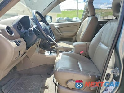 Zdjęcie 7 z 13 samochodu: 2005 TOYOTA RAV4 BASE VIN:JTEHD20V150052061 - miniatura