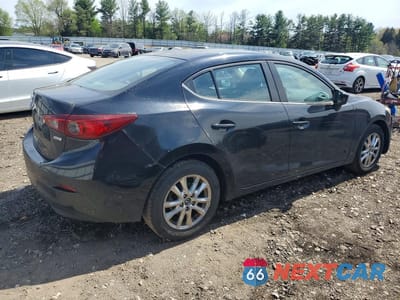 Trzecie zdjęcie samochodu z tyłu: 2016 MAZDA 3 SPORT VIN:JM1BM1U71G1316098 - miniatura