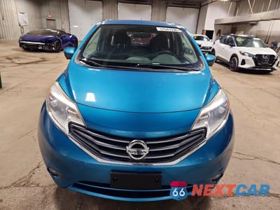Piąte zdjęcie samochodu w środku: 2015 NISSAN VERSA NOTE SL VIN:3N1CE2CPXFL396598 - miniatura