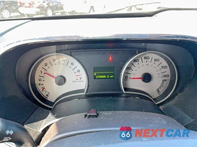 Zdjęcie 8 z 10 samochodu: 2006 FORD EXPLORER LIMITED VIN:1FMEU65E26UB35978 - miniatura