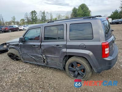 Drugie zdjęcie samochodu z przodu: 2015 JEEP PATRIOT SPORT VIN:1C4NJRBB2FD395256 - miniatura
