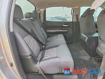 Zdjęcie 10 z 13 samochodu: 2019 TOYOTA TUNDRA CREWMAX SR5 VIN:5TFDW5F12KX796550 - miniatura