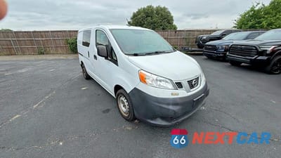2015 NISSAN NV200 S 3N6CM0KN5FK722153 - główne zdjęcie licytacji z USA - miniatura