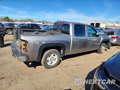 Trzecie zdjęcie samochodu z tyłu: 2009 CHEVROLET SILVERADO K1500 LT VIN:3GCEK23M19G216667 - miniatura
