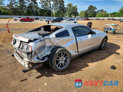 Trzecie zdjęcie samochodu z tyłu: 2012 FORD MUSTANG GT VIN:1ZVBP8CF1C5236003 - miniatura