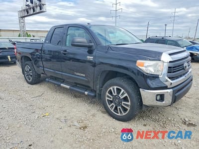 Czwarte zdjęcie samochodu z boku: 2015 TOYOTA TUNDRA SR5 VIN:5TFUW5F14FX485613 - miniatura