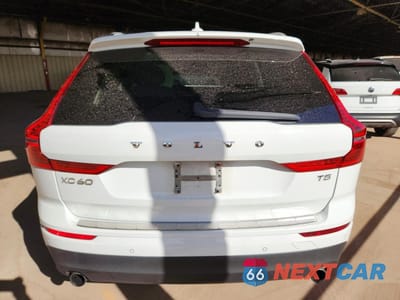 Zdjęcie 6 z 13 samochodu: 2021 VOLVO XC60 T5 MOMENTUM VIN:YV4102DK2M1863245 - miniatura