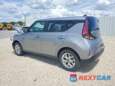 Drugie zdjęcie samochodu z przodu: 2025 KIA SOUL LX VIN:KNDJ23AU5S7964086 - miniatura