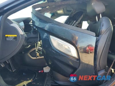 Zdjęcie 7 z 12 samochodu: 2016 HYUNDAI VELOSTER BASE VIN:KMHTC6AD4GU249022 - miniatura
