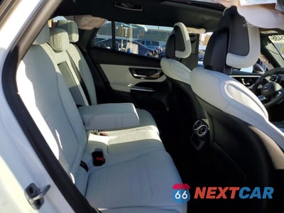 Zdjęcie 11 z 13 samochodu: 2025 MERCEDES-BENZ GLC 300 4MATIC VIN:W1NKM4HB0SF239535 - miniatura