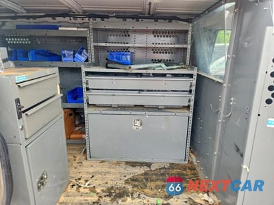Zdjęcie 10 z 12 samochodu: 2013 CHEVROLET EXPRESS G2500 VIN:1GCWGFCA3D1903322 - miniatura