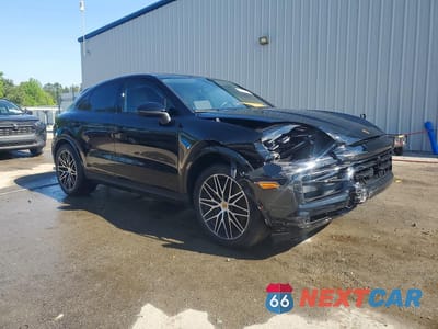 Czwarte zdjęcie samochodu z boku: 2024 PORSCHE CAYENNE COUPE VIN:WP1BA2AY7RDA55877 - miniatura