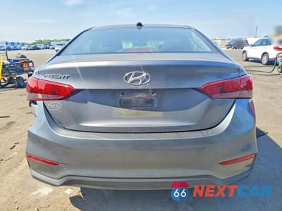 Zdjęcie 6 z 12 samochodu: 2018 HYUNDAI ACCENT SEL VIN:3KPC24A30JE031605 - miniatura