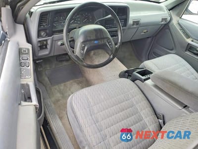 Zdjęcie 8 z 13 samochodu: 1994 FORD EXPLORER VIN:1FMCU22X5RUB23365 - miniatura