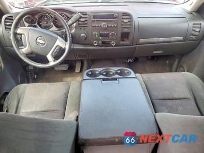 Zdjęcie 8 z 12 samochodu: 2009 CHEVROLET SILVERADO K1500 LT VIN:2GCEK233191127018 - miniatura