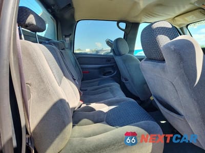 Zdjęcie 10 z 12 samochodu: 2004 CHEVROLET AVALANCHE C1500 VIN:3GNEC12T24G263027 - miniatura