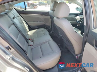 Zdjęcie 10 z 12 samochodu: 2017 HYUNDAI ELANTRA LIMITED VIN:KMHD84LF6HU263501 - miniatura