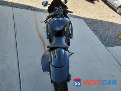 Zdjęcie 6 z 9 samochodu: 2007 SUZUKI GSX-R600 VIN:JS1GN7DAX72123132 - miniatura