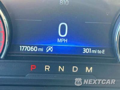 Zdjęcie 8 z 10 samochodu: 2020 FORD EXPLORER XLT VIN:1FMSK7DH9LGC22331 - miniatura