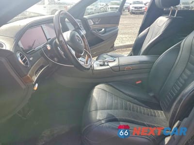 Zdjęcie 7 z 12 samochodu: 2016 MERCEDES-BENZ S 550 VIN:WDDUG8CB8GA204371 - miniatura