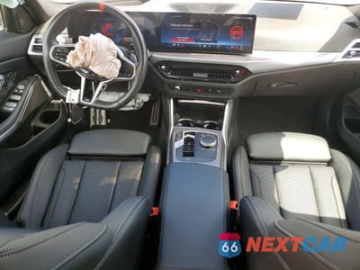 Zdjęcie 8 z 12 samochodu: 2025 BMW M340I VIN:3MW59FT07S8F25251 - miniatura