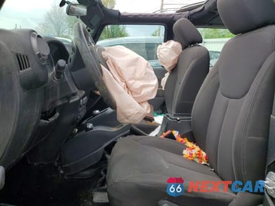 Zdjęcie 7 z 12 samochodu: 2018 JEEP WRANGLER SPORT VIN:1C4GJWAG8JL928830 - miniatura