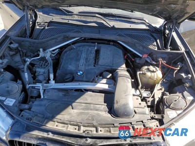 Zdjęcie 12 z 14 samochodu: 2018 BMW X5 SDRIVE35I VIN:5UXKR2C5XJ0Z19540 - miniatura