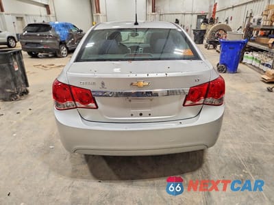 Zdjęcie 6 z 12 samochodu: 2014 CHEVROLET CRUZE LT VIN:1G1PC5SB2E7363280 - miniatura