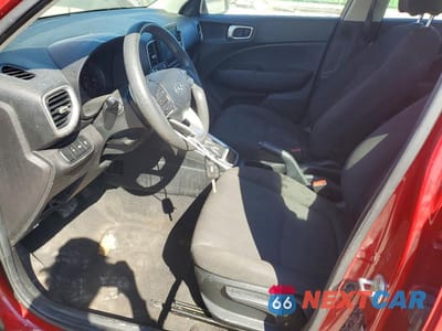 Zdjęcie 7 z 13 samochodu: 2021 HYUNDAI VENUE SE VIN:KMHRB8A37MU067293 - miniatura