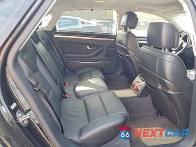 Zdjęcie 10 z 12 samochodu: 2010 AUDI A8 QUATTRO VIN:WAURVAFA7AN005941 - miniatura