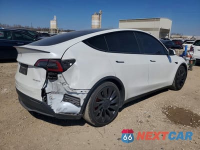 Trzecie zdjęcie samochodu z tyłu: 2023 TESLA MODEL Y VIN:7SAYGDEF9PF810941 - miniatura