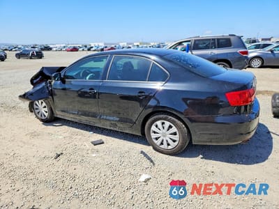 Drugie zdjęcie samochodu z przodu: 2013 VOLKSWAGEN JETTA BASE VIN:3VW2K7AJ9DM405213 - miniatura