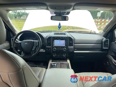 Zdjęcie 9 z 13 samochodu: 2019 FORD EXPEDITION LIMITED VIN:1FMJU1KTXKEA47947 - miniatura
