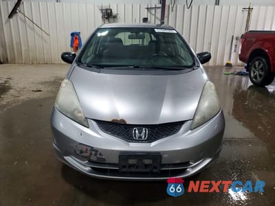 Piąte zdjęcie samochodu w środku: 2009 HONDA FIT VIN:JHMGE88249S008865 - miniatura