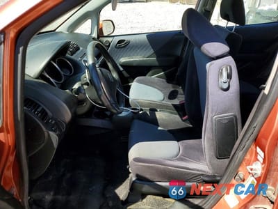 Zdjęcie 7 z 12 samochodu: 2007 HONDA FIT S VIN:JHMGD38647S026563 - miniatura