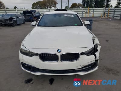 Piąte zdjęcie samochodu w środku: 2016 BMW 328 I SULEV VIN:WBA8E9C52GK643526 - miniatura